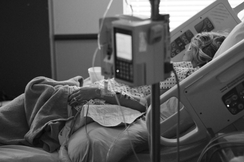clinic, close-up, one person, unrecognizable person, lifestyles, focus on foreground, bed, 5K, human body part, female, labor, person, hospital bed, doctor