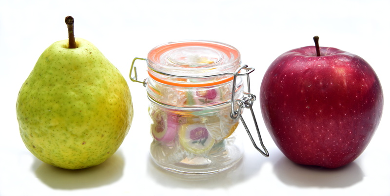 of course, indoors, wellbeing, calories, studio shot, sugar, 5K, apple - fruit, red, container, still life, sweet, candy, delicious, fruit, jar, enjoy
