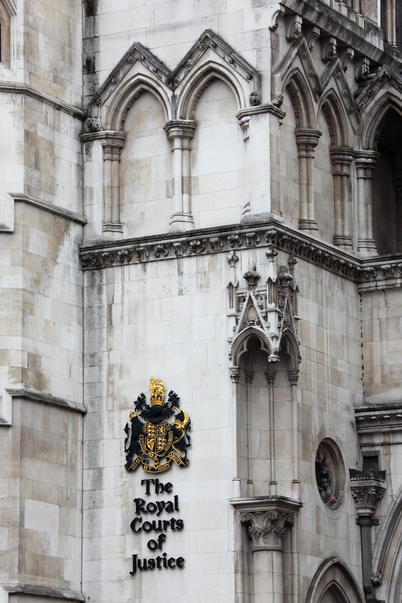 human representation, justice, religion, courtroom, Building, london, outdoors, crime, the past, belief, historic, art and craft, 4K, spirituality, trial