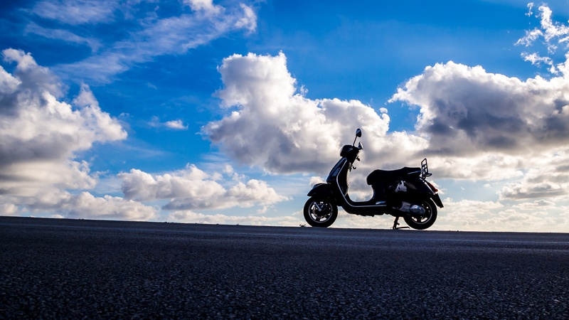 scooter, transportation, motion, scoot, travel, on the move, helmet, day, driving, vespa, outdoors, side view, 2K, retro, biker, motorbike, ride, thirds