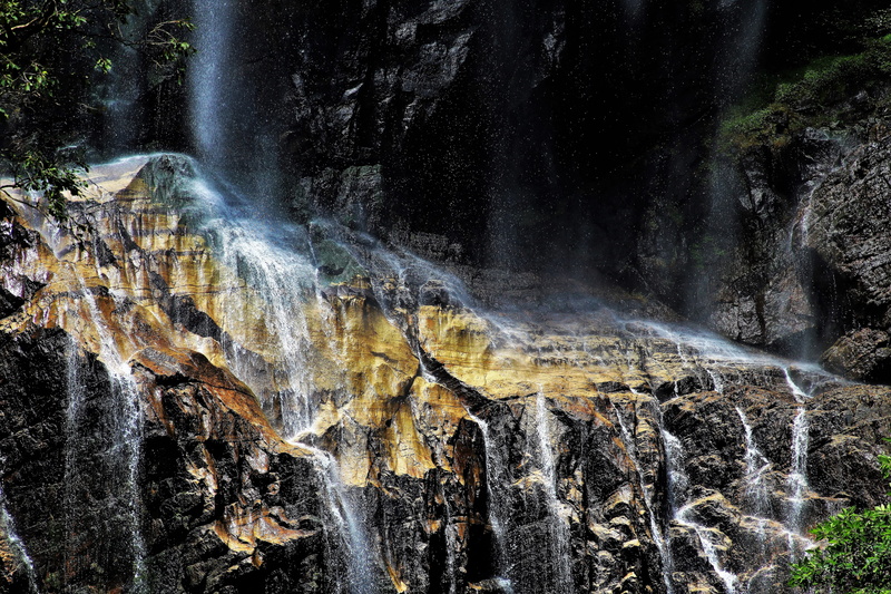 no people, stone, land, motion, mountain, cascade, water, power in nature, landscape, non-urban scene, nature, tour, 5K, scenics - nature, flowing water