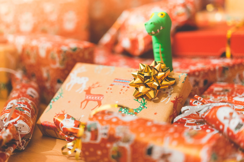 animal, figurine, christmas time, decorations, merry christmas, no people, new years eve, winter, christmas decoration, 4K, holiday, december, selective focus