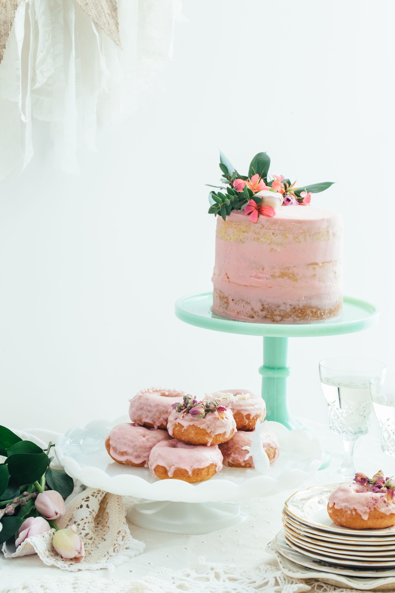fruit, dessert, tulip, cake, still life, pink and white, garnish, food and drink, berry fruit, strawberry, food, freshness, indoors, indulgence, baked