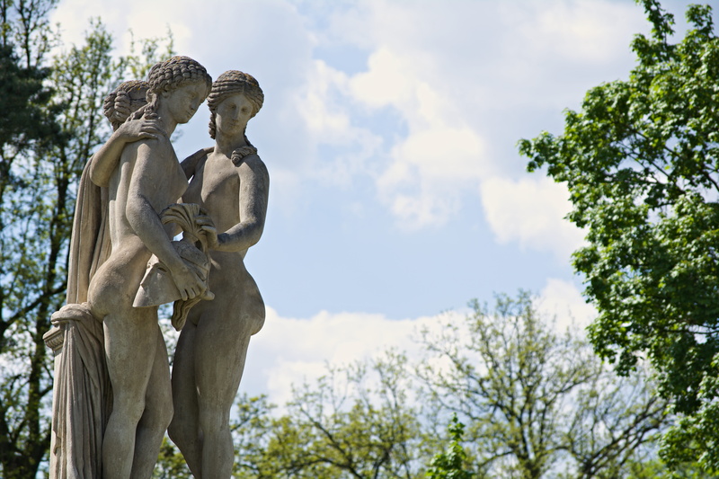 representation, outdoors, two people, memorial, tree, female likeness, plant, sky, craft, angel, old, cloud - sky, male likeness, famous Place, day, sculpture