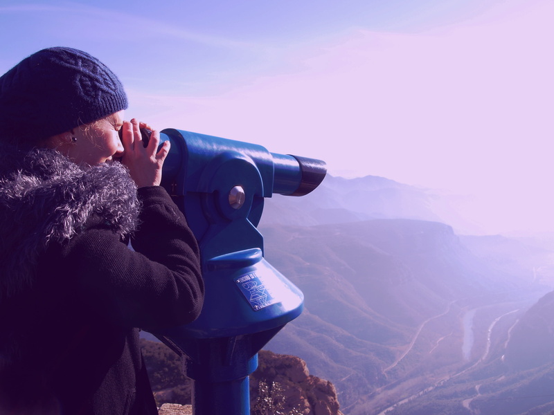 real people, side view, scenics - nature, travel, woman, 2K, camera - photographic equipment, metal, looking, tourism, mountain, tranquil scene, look
