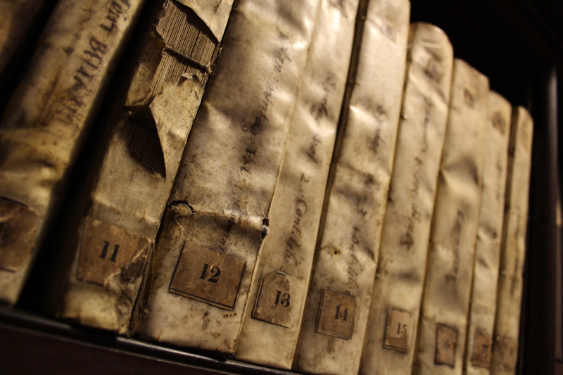 antique, selective focus, 5K, weathered, cellar, knowledge, obsolete, novel, white, the past, old, science, dirt, study, reading, Books, container, bookshelf