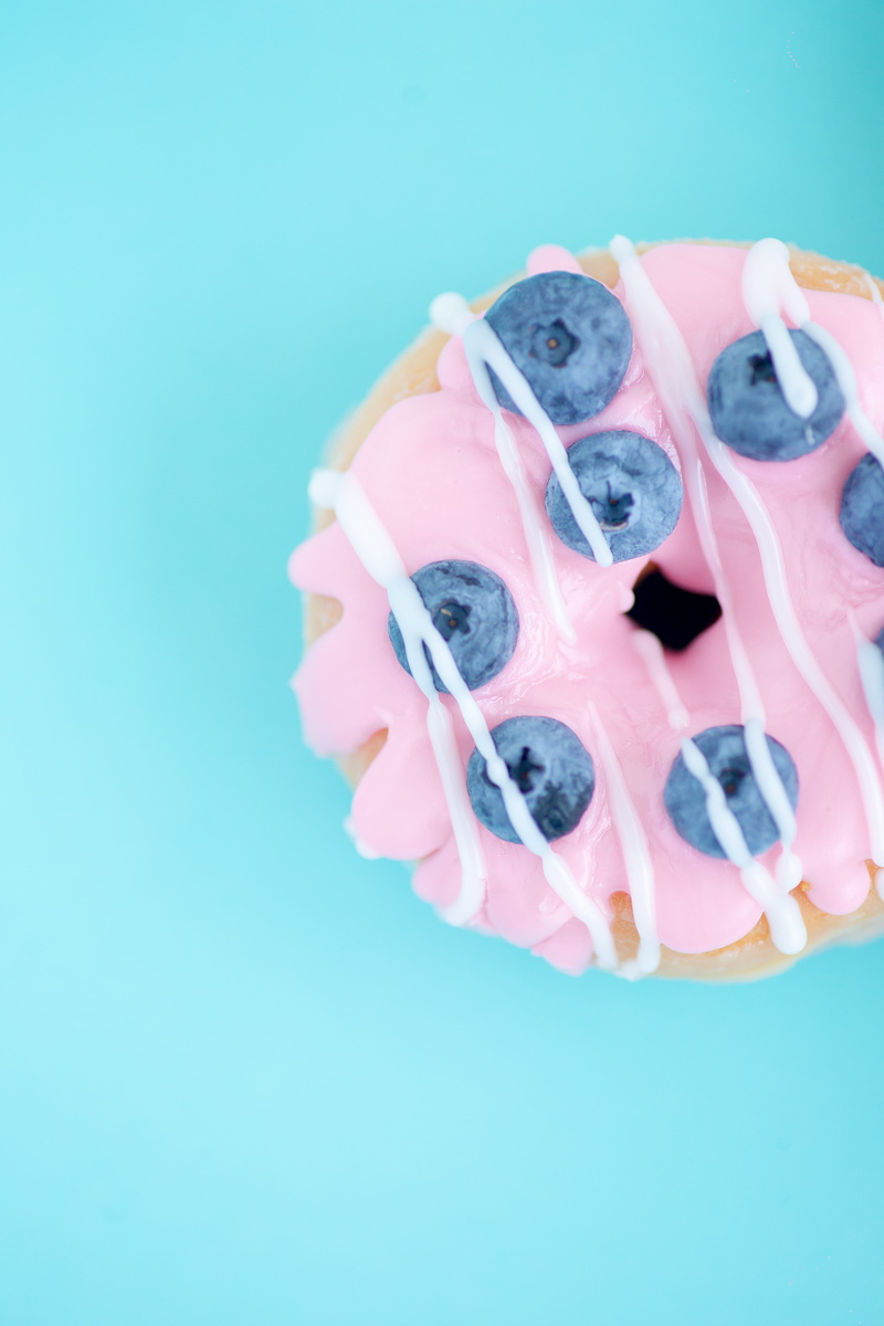 donut, pink, cupcake, turquoise, close-up, homemade, sweet, doughnut, icing, blueberry, food photography, 5K, blue, photo, closeup, minimalist, color