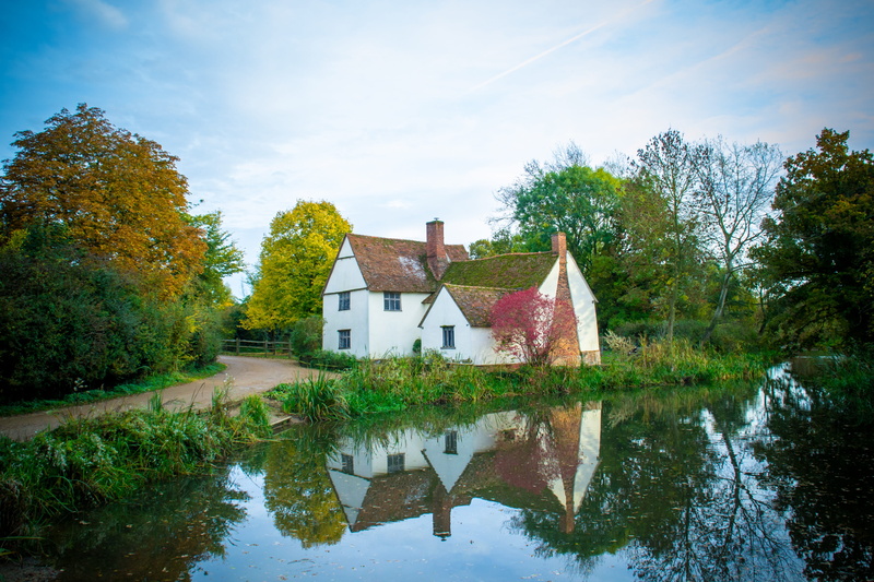 brown house, 4K, beauty in nature, stream - flowing water, sky, building exterior, building, white, residential district, rustic, water, flatford, house