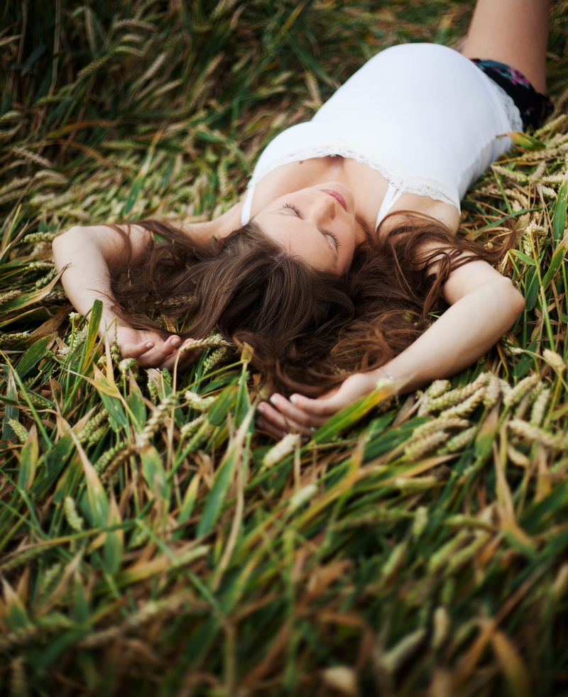 people, Girl, women, evening, teenager, green, young adult, harvest, dormant, day, land, nature, only women, relaxation, advertising, Pregnant, one person