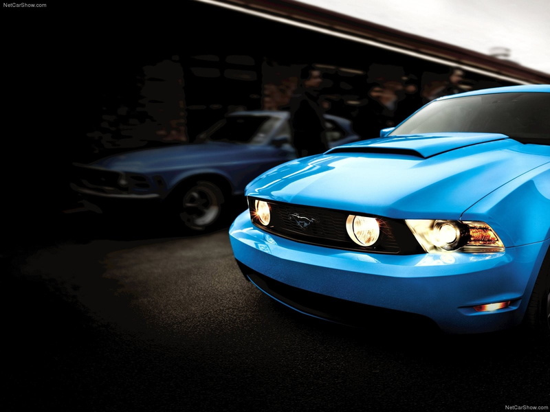 gloss, sports car, mode of transportation, mustang, ford, wealth, city, cyan, car, road, luxury, blue, architecture, muscle cars, street, no people, land vehicle
