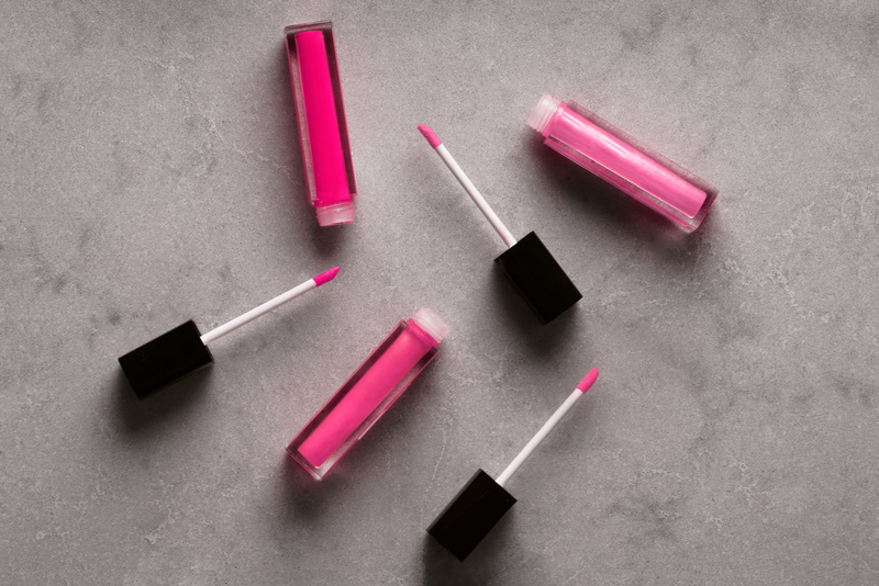 Makeup, pink color, Beauty, lip, Cosmetics, close-up, black color, medium group of objects, group of objects, pink, 4K, no people, still life, gloss, table