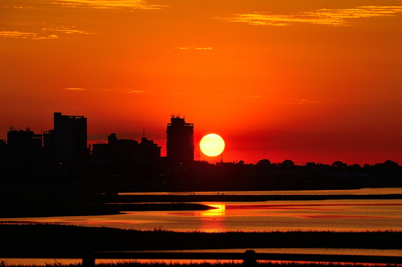 sky, travel, red color, architecture, water, building, 5K, sunset, reflection, city, nature, orange color, cloud - sky, building exterior, romantic sky