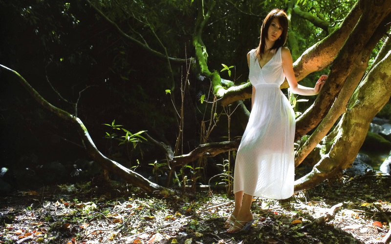 jpop, 1080P, gaijin, leah, tarento, asians, dress, gravure, 1dizon, singer, trees, white, r-b, people, dizon, babe, pop, model, j-pop, nature, riverside