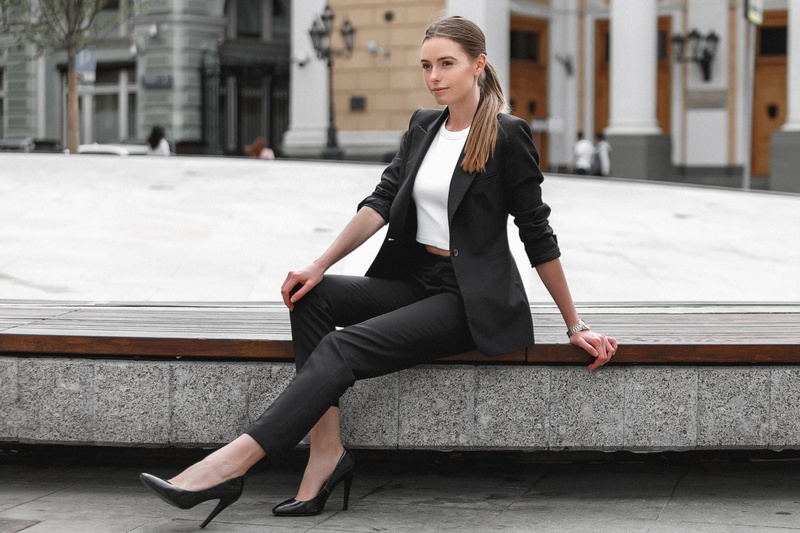 young women, young adult, 2K, looking at camera, hair, women, black jackets, model, portrait, built structure, high heels, black color, Public, women outdoors