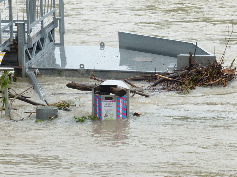 flood, lifestyles, outdoors, grey, flood of the century, built structure, bank, mode of transportation, men, water, river, blue, high angle view, sea, flooding