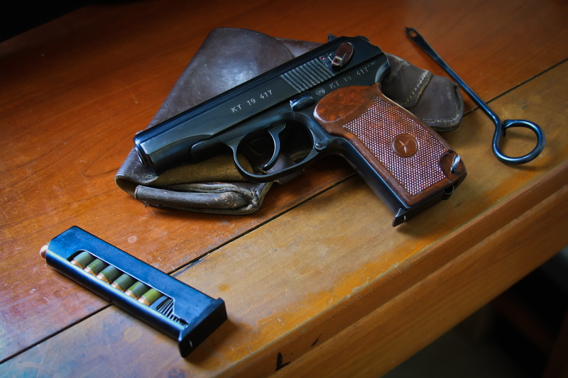 weapons, danger, choice, police Force, scissors, close-up, 4K, black, still life, wood - Material, indoors, gun, holster, weapon, self-loading, crime