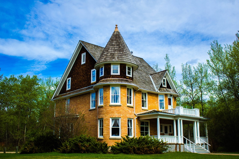 character, outdoors, residence, character home, built Structure, spire, home, dwelling, realty, suburb, sky, red deer real estate, building, window, religion