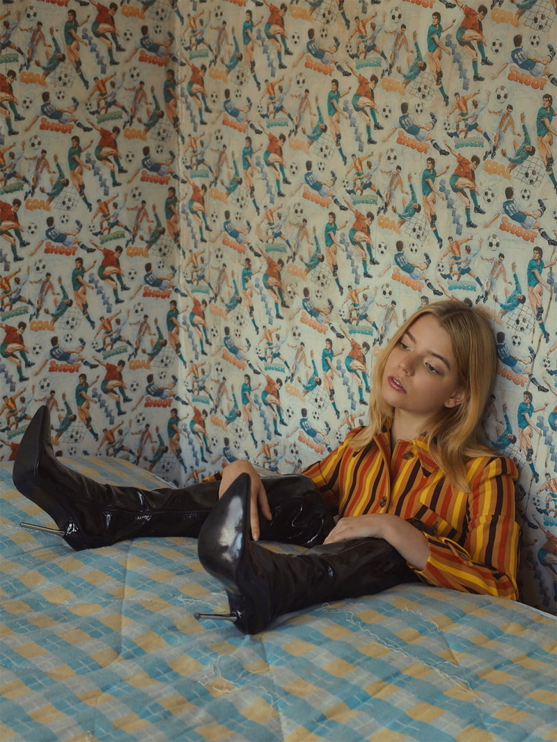 actress, knee-high boots, 720P, boots, women, Anya Taylor-Joy, women indoors