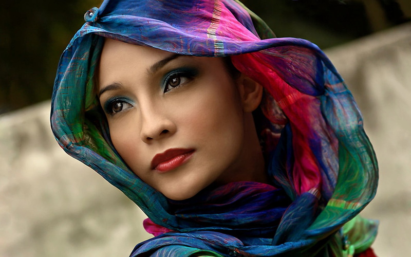 make-up, beauty, body part, headscarf, dyed hair, adult, real people, 1080P, face, scarf, young women, women, looking at camera, one person, close-up