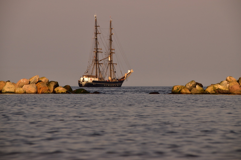 boot, coasts, booked, 5K, sea, water, sunset, nature, ship, north sea, outdoors, sailing boat, land, beach, sky, sail, tall ship, travel, masts, sail masts