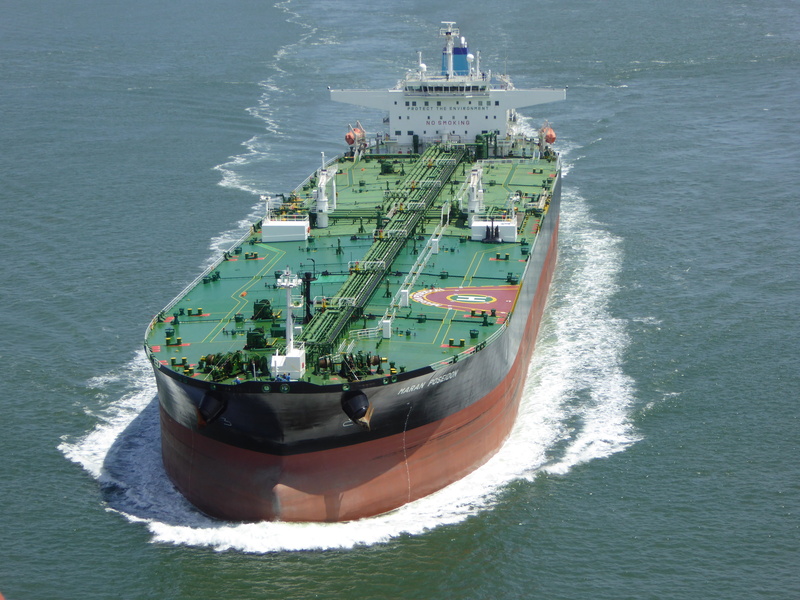 body, outdoors, green, carrier, transportation, sea, motion, ship, water, nature, 4K, nautical vessel, business, black, wake - water, high angle view
