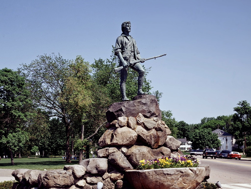 Minuteman, human representation, memorial, architecture, towns, american revolution, Lexington, craft, plant, independence, sculpture, the past, male likeness