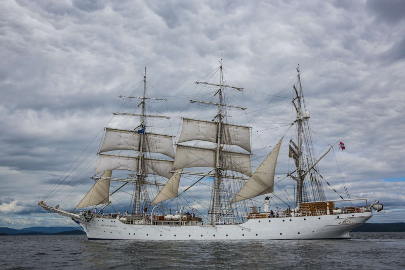 classic, transportation system, no people, nautical vessel, cloud - sky, mast, tall ship, navy, cruise, sea, yacht, mode of transportation, transportation