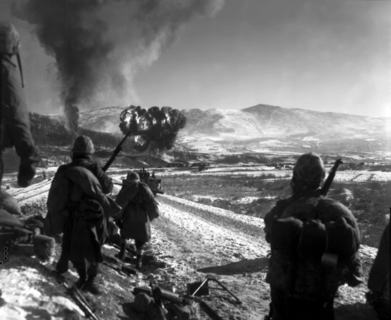 men, concepts And Ideas, korean, visual Art, teamwork, time, day, Marines, environment, smoke - physical structure, military, people, explosions, war, sky