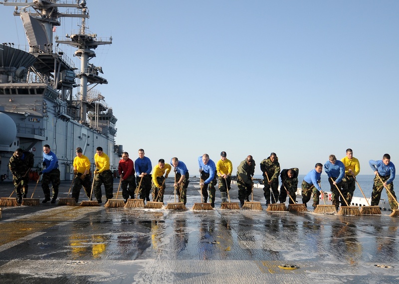 copy space, sailors, 1080P, task, adult, military, leisure activity, boat, activity, transportation, ocean, group of people, men, outdoors, flight, day