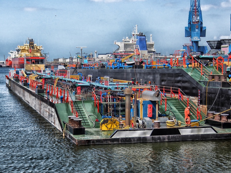 crane - Construction Machinery, fishing industry, blue, sky, day, no people, transportation, waterfront, galleon, rotterdam, business, shipping, hdr, white