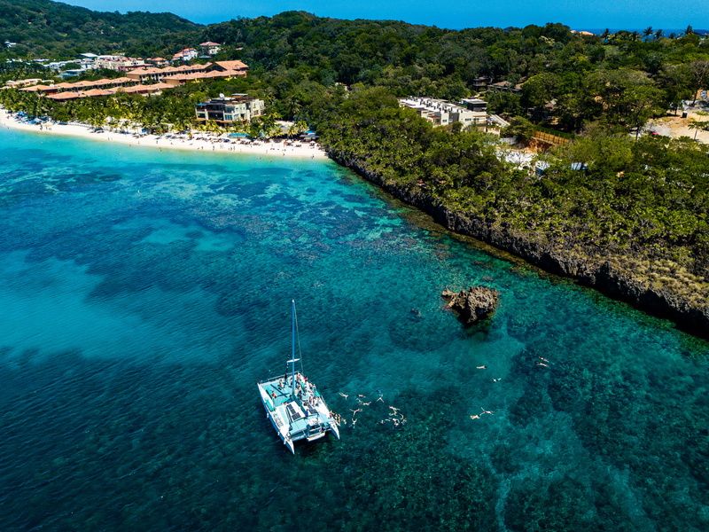 island, aerial view, no people, landscape, tree, coast, water, turquoise colored, 4K, blue, ocean, mode of transportation, body, motorboat, outdoors, transportation