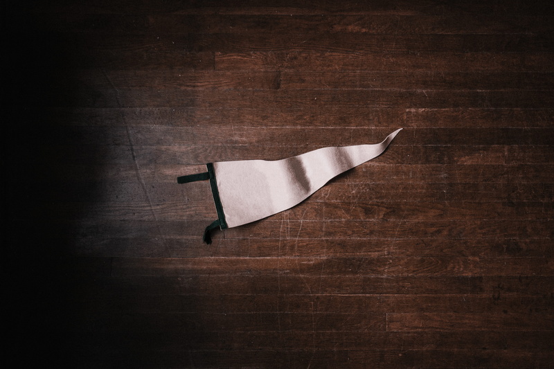 backgrounds, wood - Material, 5K, single object, wood, high angle view, sharp, wood grain, simplicity, white, table, paper, pennant, flag, flooring, create