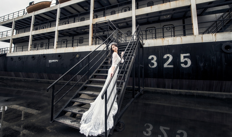 model, 4K, black hair, Asian, ship, wedding dress, looking away, brunette, standing, women, women outdoors