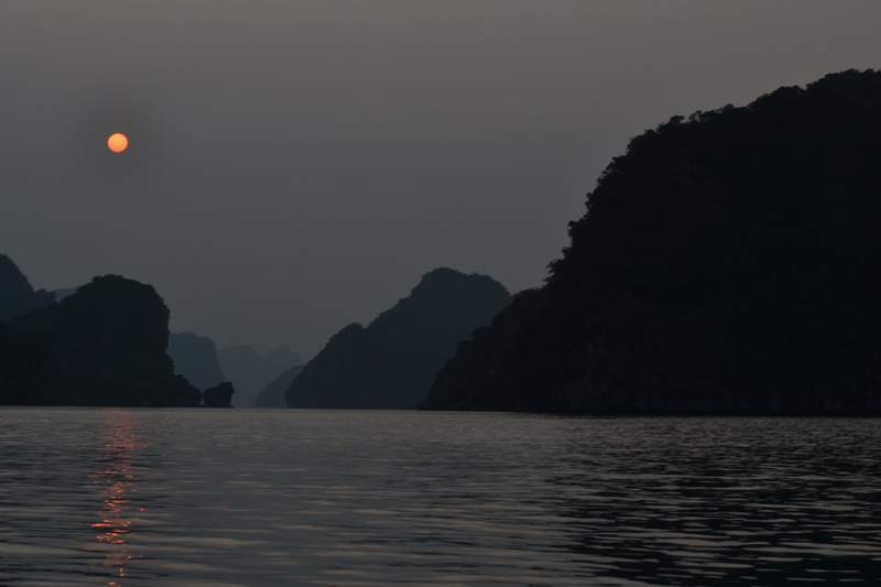 idyllic, no people, halong Bay, sea, 4K, waterfront, rock, tranquil scene, scenics - nature, beauty in nature, ha long bay, tranquility, outdoors, asia