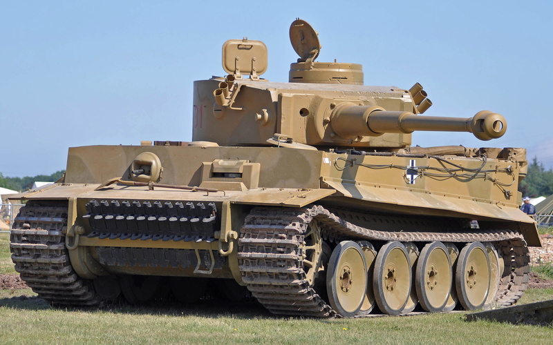 armed Forces, army, land, 2K, day, tank. WWII, caterpillar Track, no people, military, camouflage, war, armored Vehicle, nature, world War II, land Vehicle