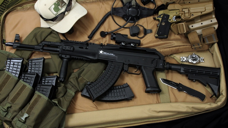 no people, stores, infantry, weapon, Kalashnikov, sniper, army, indoors, watch, ammunition, machine gun, magazine - Firearms, aiming, military, gun, uniform