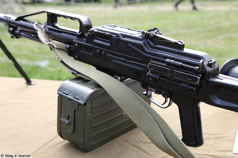 machine gun, 4000x2667, army, red, wepon, russia, star, military, russian, 4K, pkp pecheneg