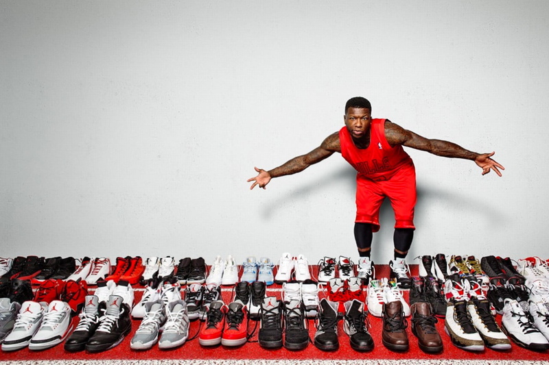 Chicago Bulls, portrait, one person, sport, large group of objects, kind, shorts, clothing, human limb, Nate Robinson, choice, arms outstretched, indoors