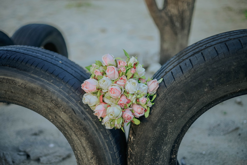 beauty in nature, lemonade, 4K, freshness, mode of transportation, rubber, wheel, update, tire, rock, flower, flowers, motor vehicle, road, close-up, refreshment
