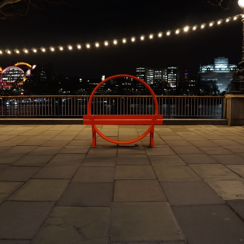 nature, united kingdom, red, 2K, handrail, londres, no people, glowing, embankment, lighting equipment, building exterior, built structure, banister, southbank