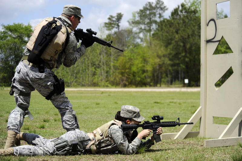 1 CTCS, shooting a weapon, arms training, infantry, men, training, sport, grass, target shooting, people, uSA, military, special, arms, weapon, nATO, airmen