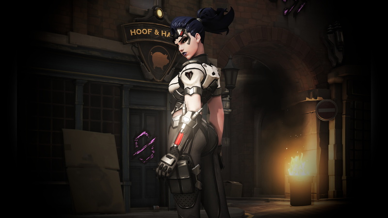 human representation, statue, Widowmaker (Overwatch), female likeness, 4K, architecture, illuminated, outdoors, male likeness, representation, built structure