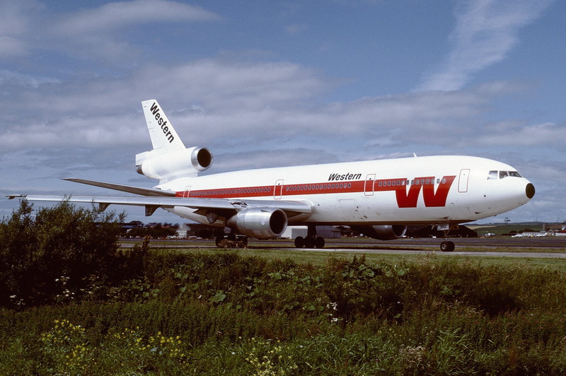 airplane, tracker, dc 10, plane, 720P, army, aircrafts, airliner, douglas, cargo, transport, mcdonnell