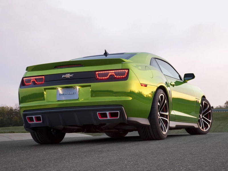 day, city, sport, stationary, germany, Chevrolet, green, road, travel, street, the concept, car, racecar, editorial, small, modern, red, sky, 1080P, wheel