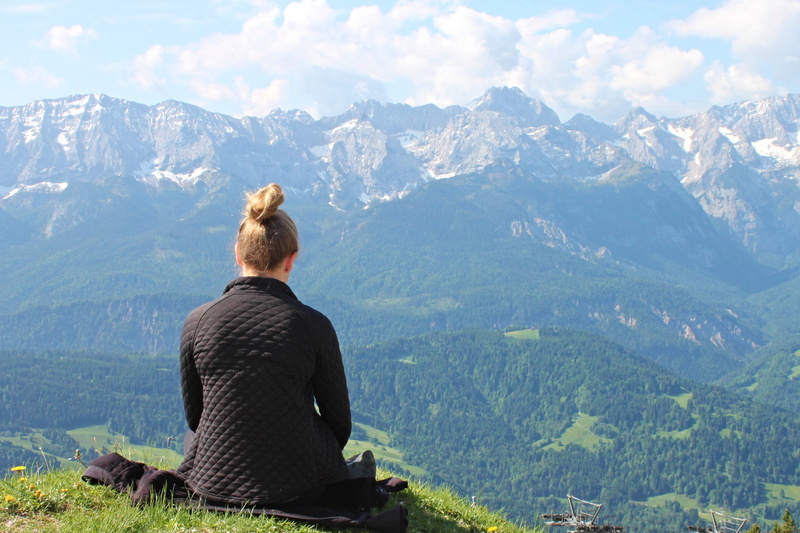 rear view, vacations, mountains, lifestyles, remain, sit, adult, mountain, engrossment, beauty in nature, environment, girl, one person, looking at view