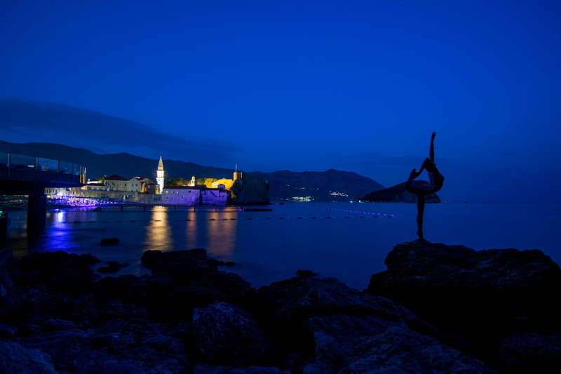 architecture, scenics - nature, building exterior, historic, coast, solid, adriatic, sea, blue, blue hour, illuminated, budva, reflection, dancer, sky