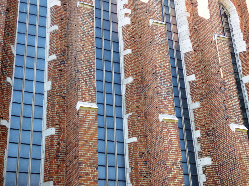skyscraper, buildings, built structure, 4K, apartment, backgrounds, shutters, city, church, tall - high, no people, travel destinations, tower, monument