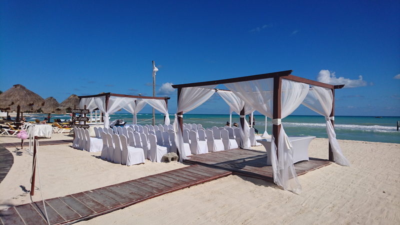 exotic, land, water, canopy, tranquility, paradise, wedding, no people, summer, brown, beauty in nature, heat, sand, frames, holiday, beach, sea, travel