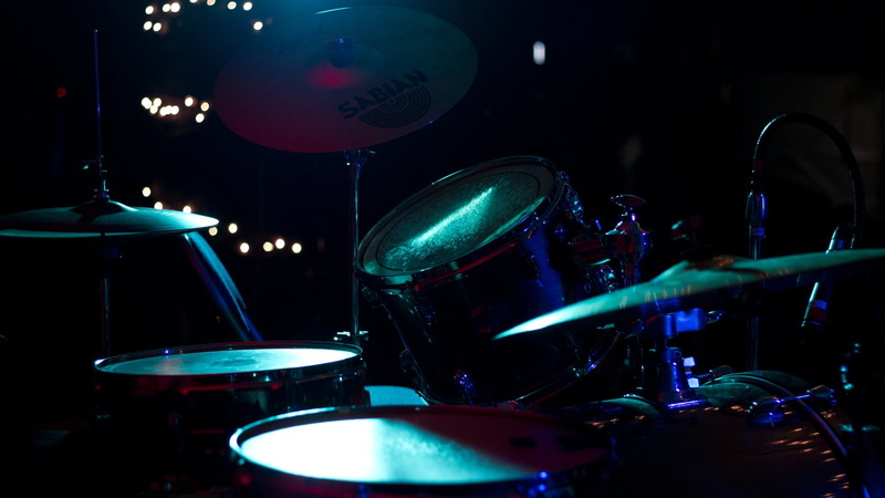 musical instrument, Drumset, enjoyment, drum - percussion instrument, stage light, Snare, musical equipment, excitement, nightlife, black, Cymbal, drum