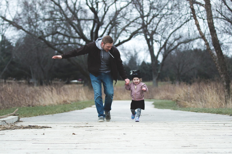 hoody, landscape, road, holding hands, lifestyle, 2K, emotion, men, males, child, smiling, running, parent, care, nature, adult, cute, parenting, females